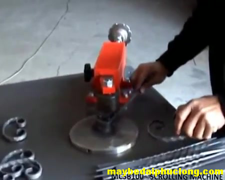 Máy uốn sắt nghệ thuật